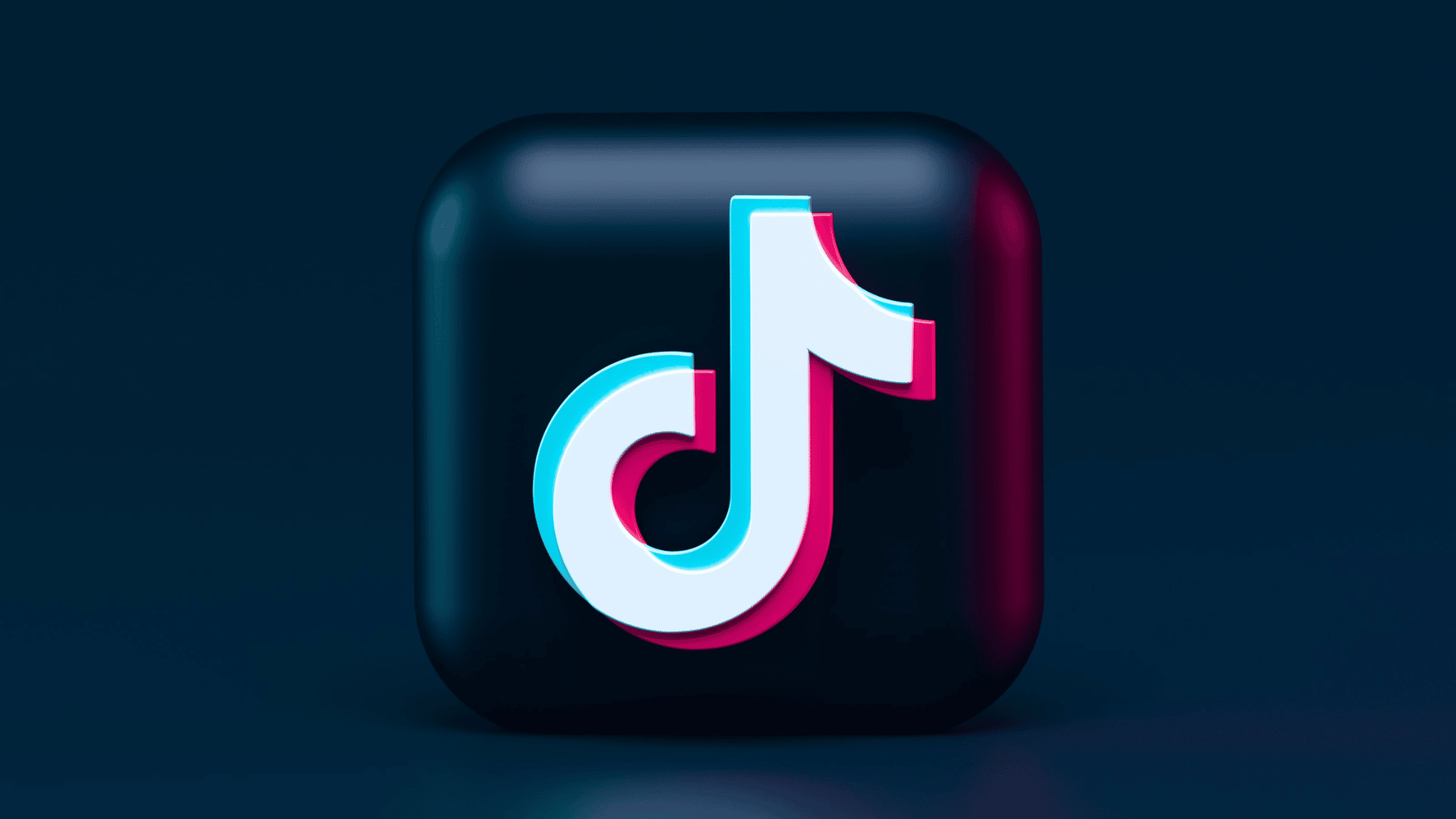Πώς να χρησιμοποιήσετε τις τάσεις του TikTok για να προσεγγίσετε τους ιδανικούς πελάτες στην ιστοσελίδα ή το eshop σας