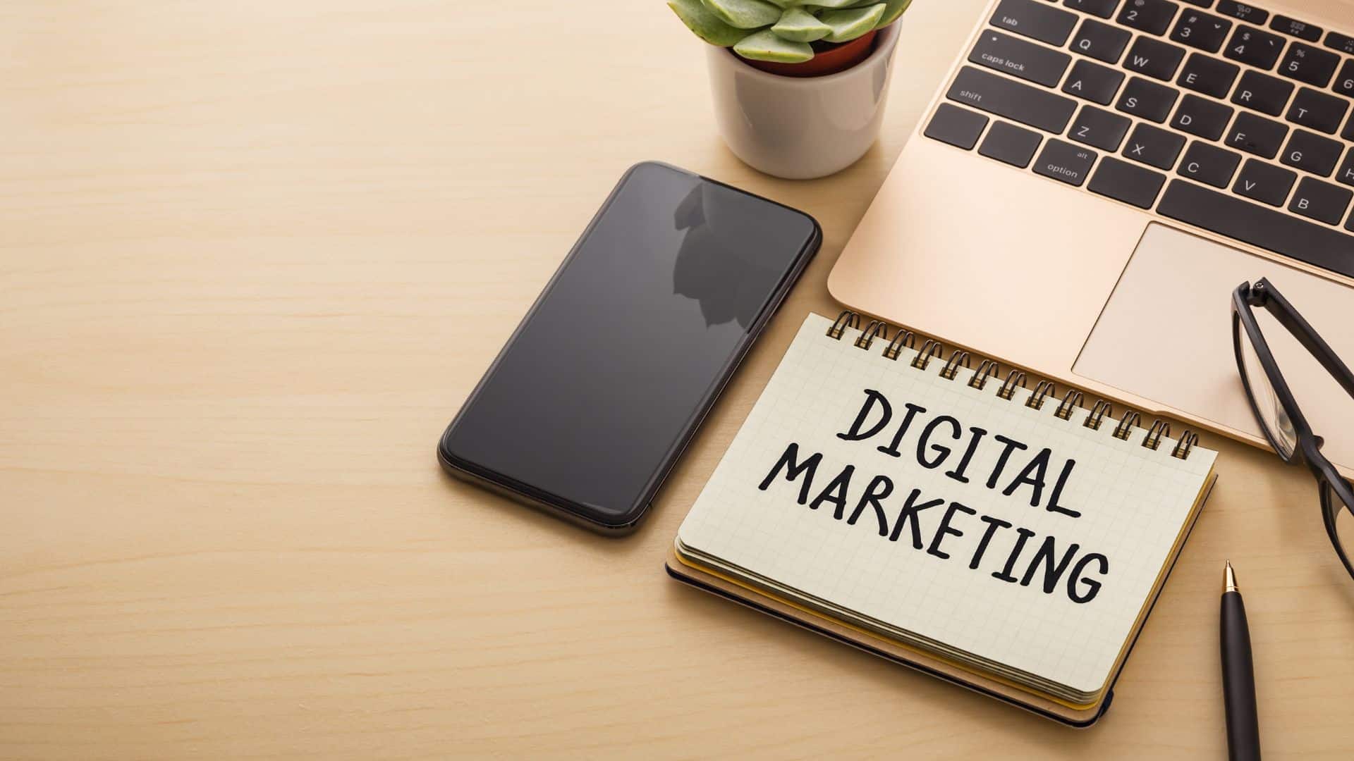 Οι κορυφαίες τάσεις στο digital marketing σελίδων eshop για τo 2023